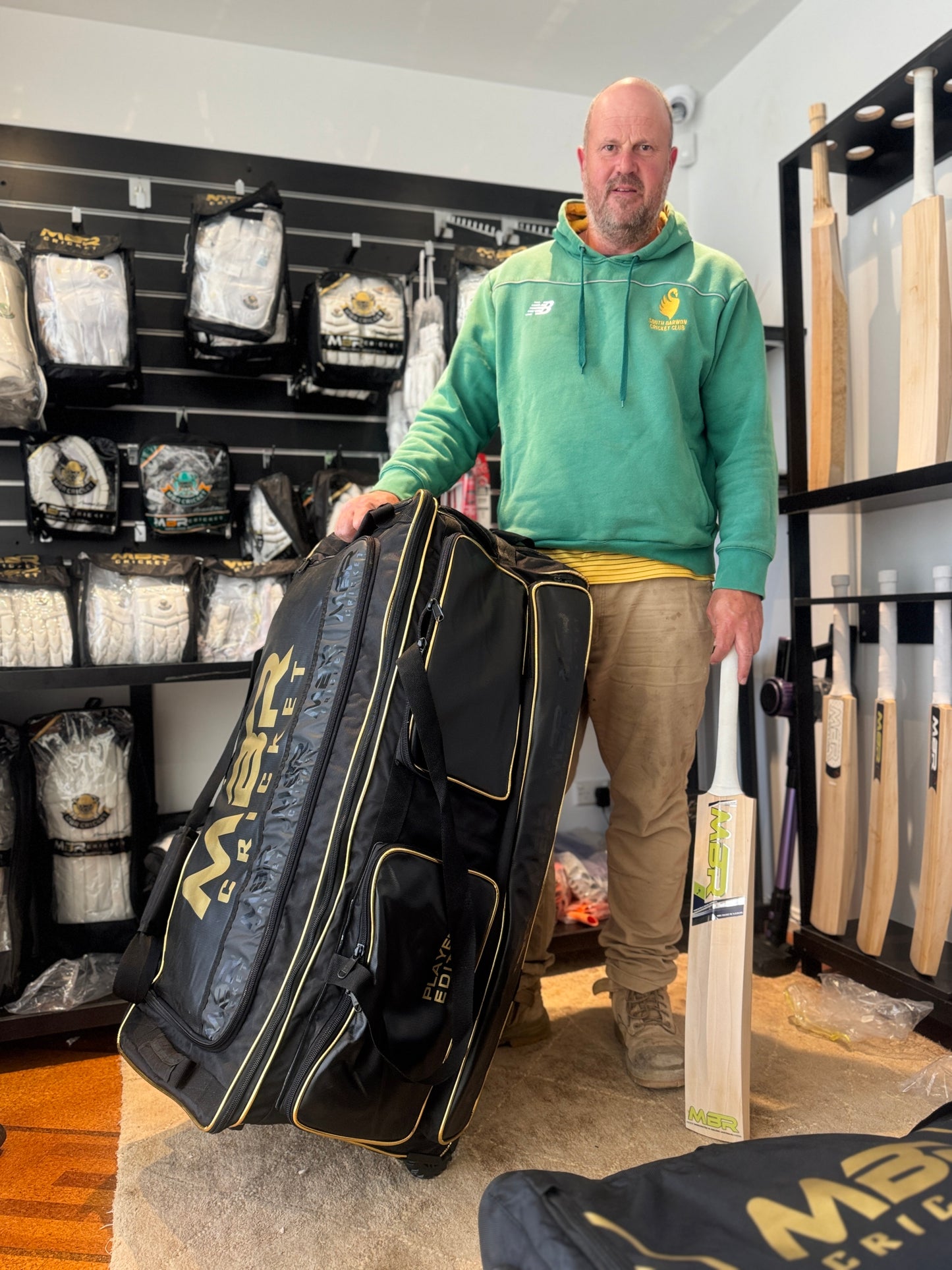 New Range MBR WHEEL BAG