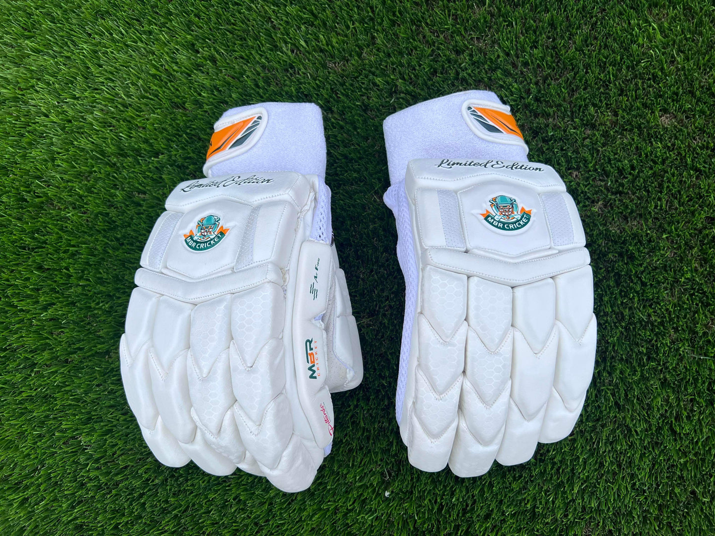 MBR LIMITED EDITION GLOVES