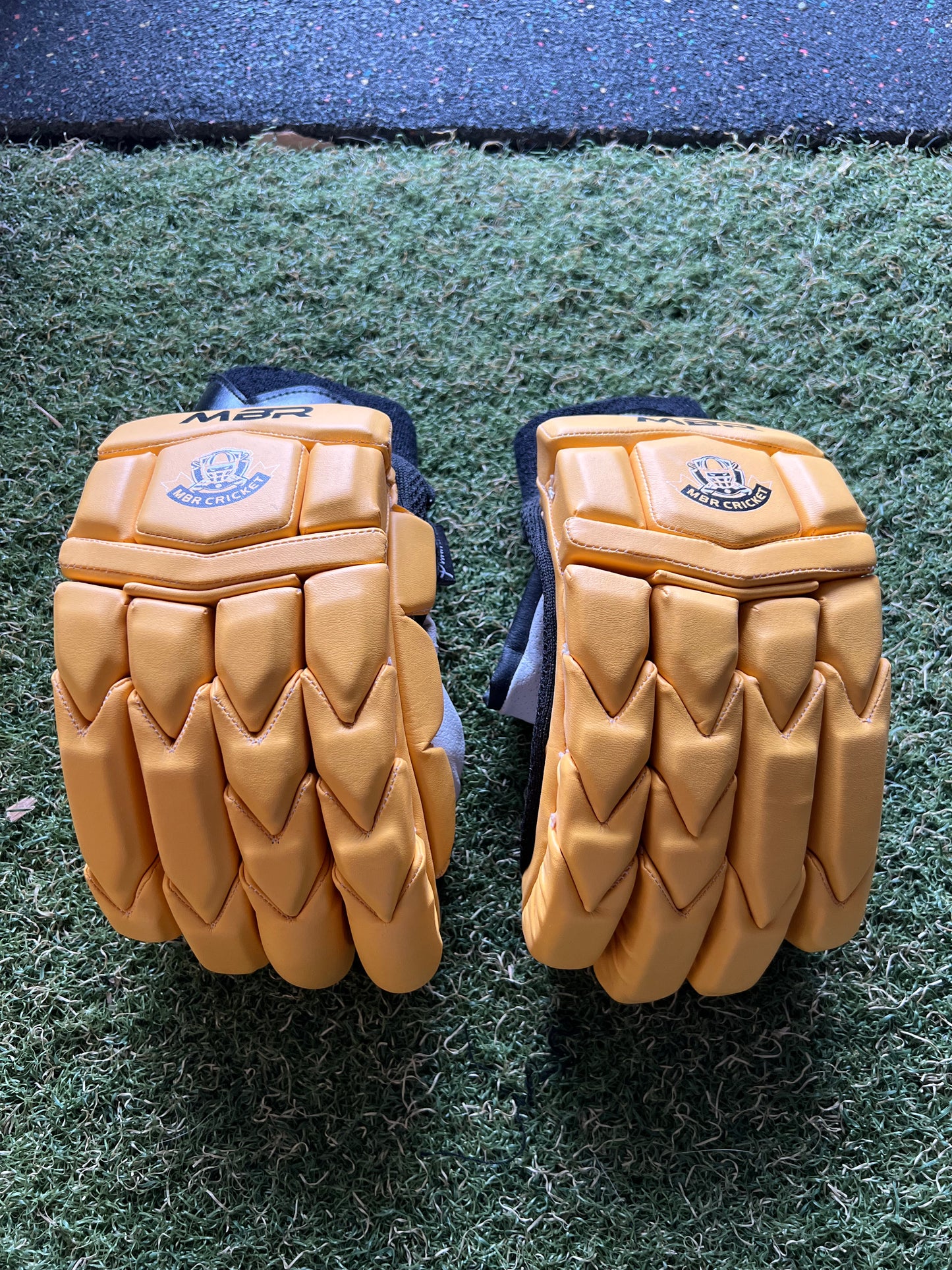 MBR LIMITED EDITION GLOVES